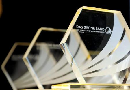 110712 Gruenes-Band-Bild01