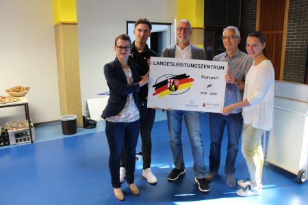 LLZ Radsport Übergabe Gruppe copy copy