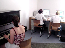 Foto: Internat II -  Musik- und Internetzimmer